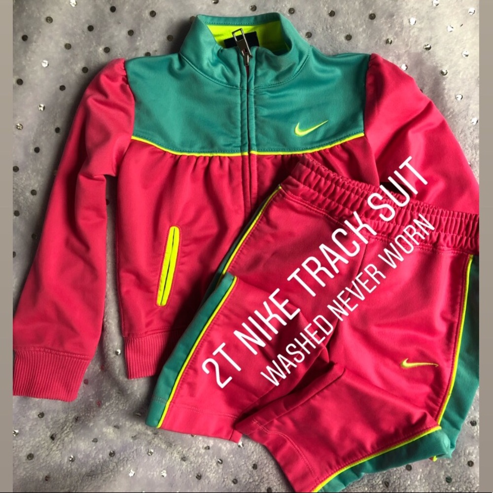 2T Nike Track Suit - washed never worn!